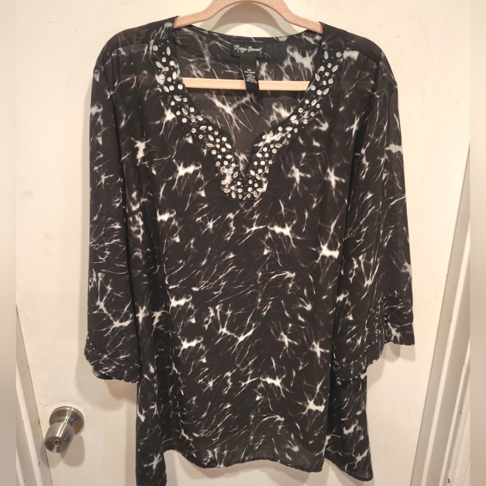 Maggie Barnes Embellished Black Print Chiffon Tunic Top Sz 2X Whimsigoth Fairy